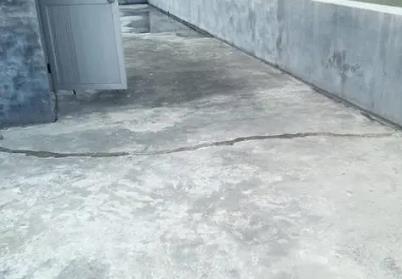 张掖市楼顶漏水维修公司分享下如何解决卫生间隐蔽部位漏水的问题?